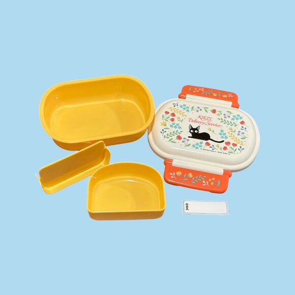 Studio Ghibli Kiki’s Delivery Service Plastic Lunch Box - Picture 3 of 6